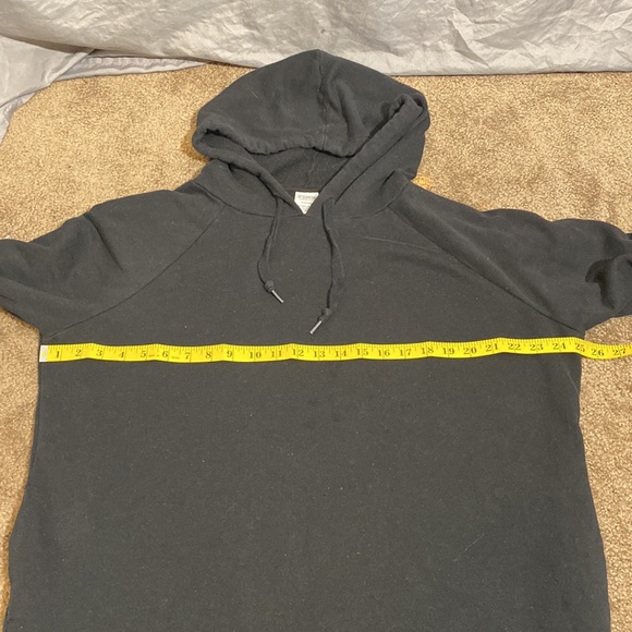 Wmns Victorias Secret Pink Over-Sized Sweater - Picture 5 of 10